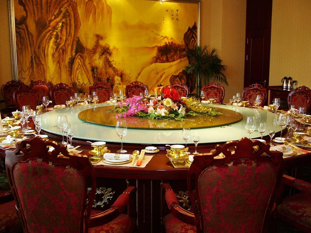 Fuxing Oriental Boutique Hotel Чифын Экстерьер фото